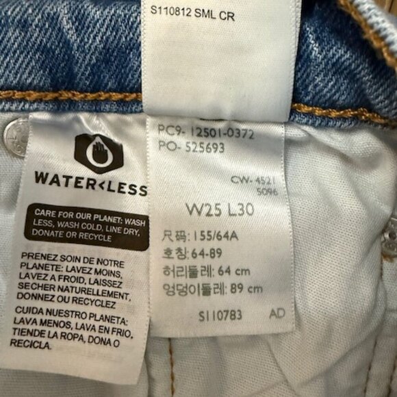 Levi's 501 Jeans Distressed Med Wash Classic Button Fly Women's Size 25x30 - Picture 7 of 7